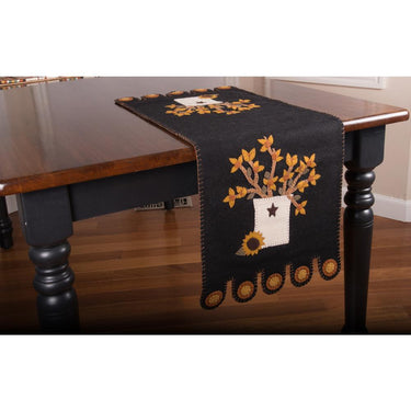 Bitter Sweet Crock Table Runner TRRE0322 - The Fox Decor